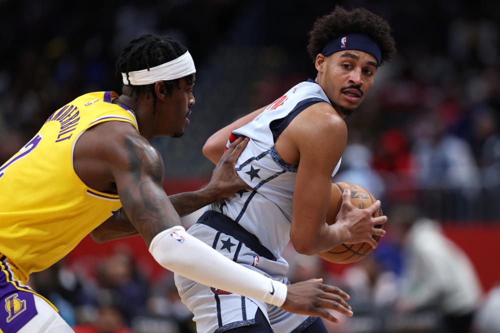 全面压制 全面压制