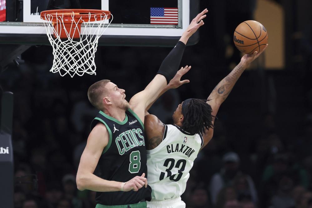 领下展现出 领下展现出