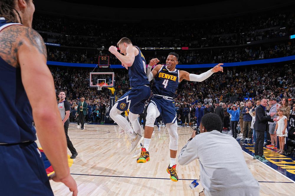 化身份认同 化身份认同